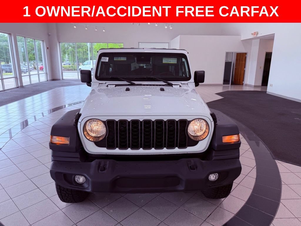 Used 2024 Jeep Wrangler Unlimited Sport AWD/4WD image 2