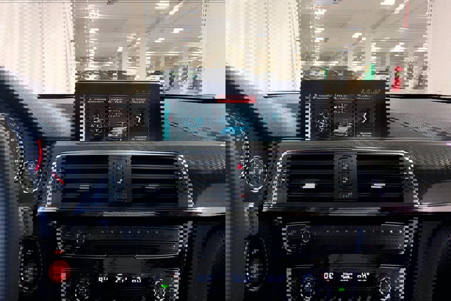 Used 2018 BMW M4 Coupe w/ Competition Package image 34