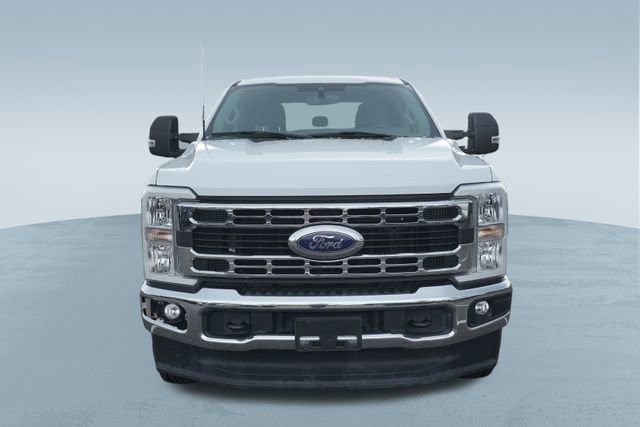 Used 2023 Ford F250 XLT w/ FX4 Off-Road Package image 2