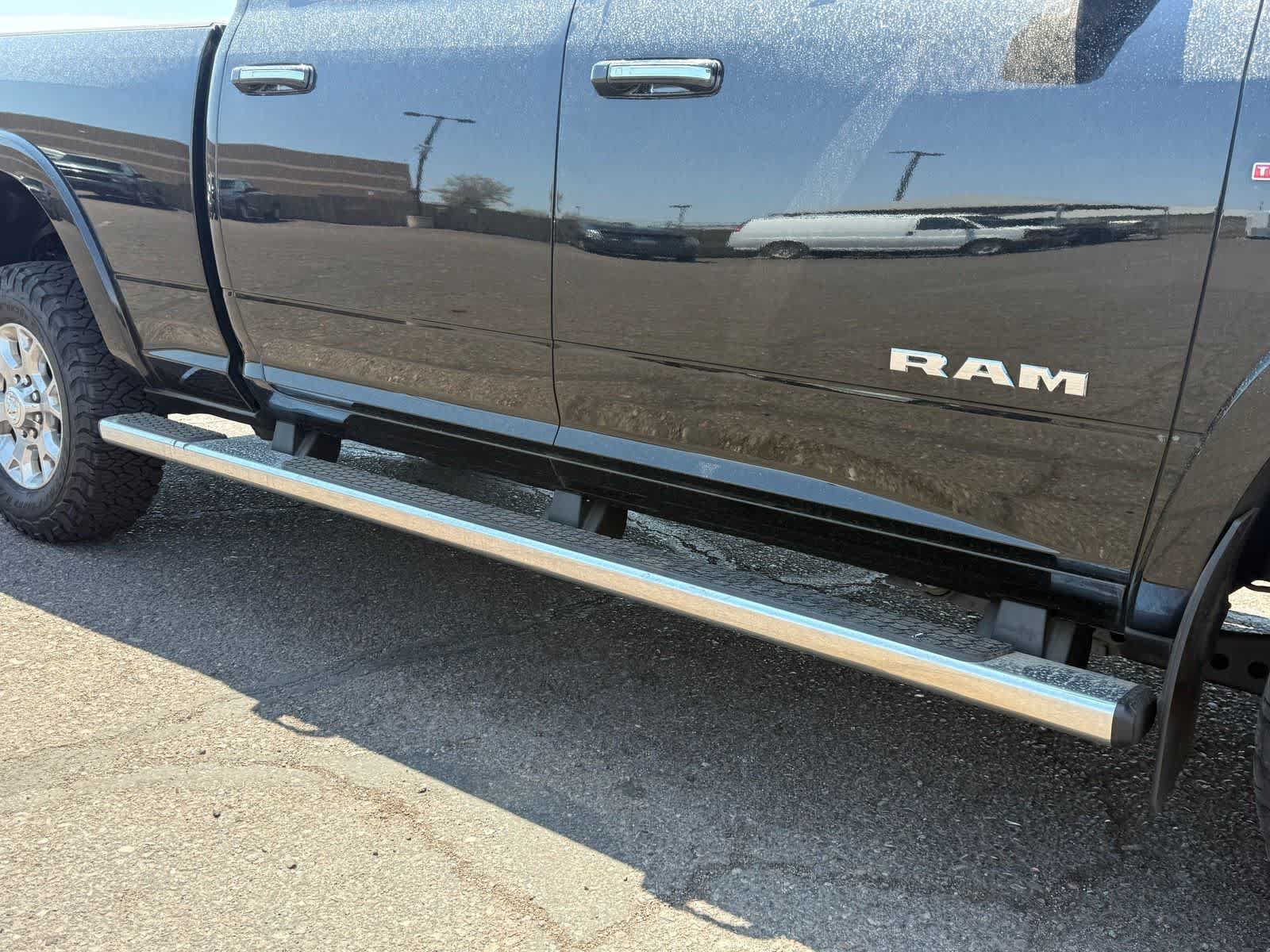 Used 2022 RAM 2500 Laramie AWD/4WD image 8