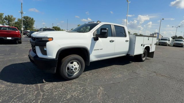 Used 2022 Chevrolet Silverado 3500 W/T w/ WT Convenience Package RWD image 4