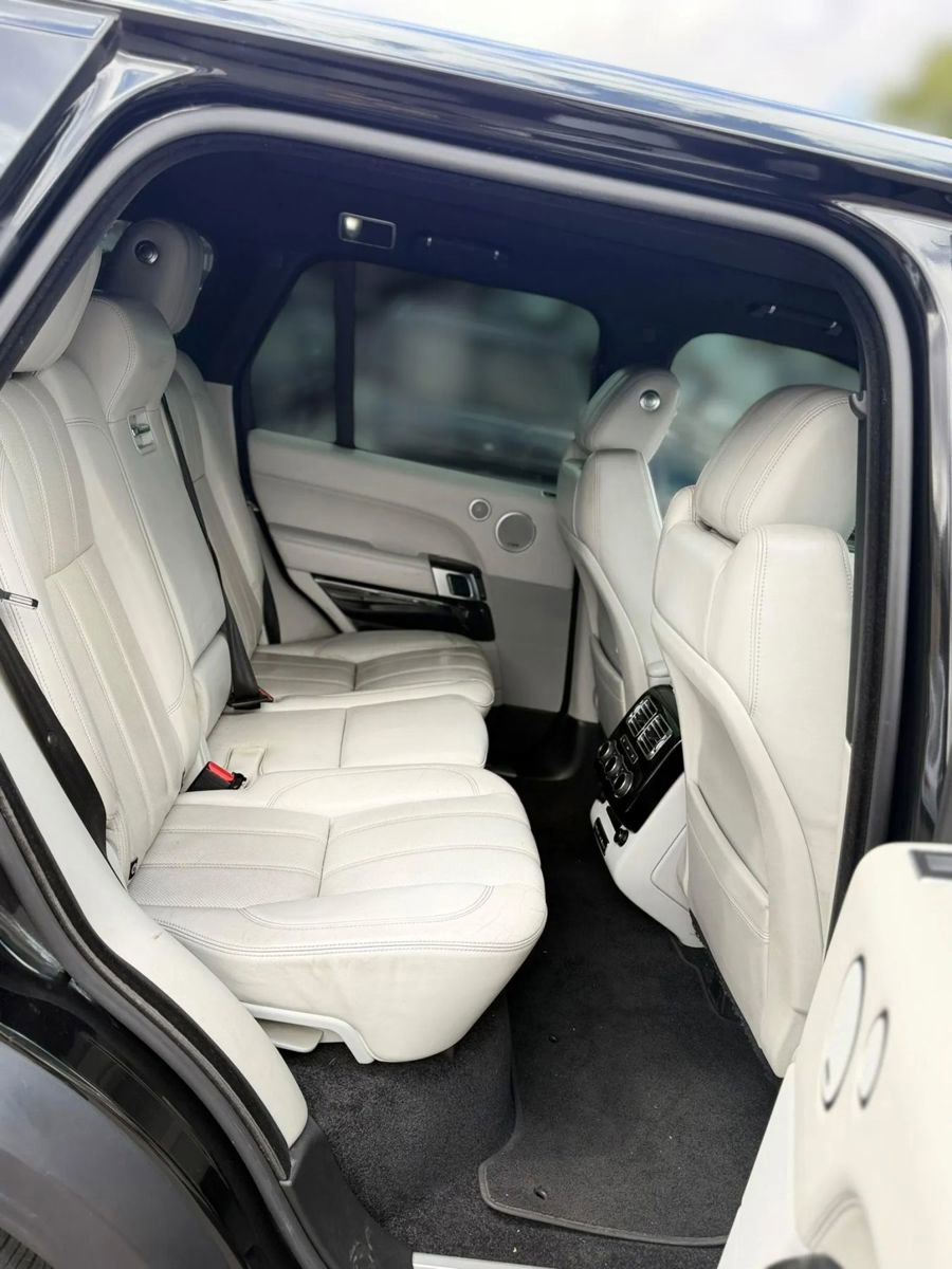 Used 2016 Land Rover Range Rover HSE AWD/4WD image 16