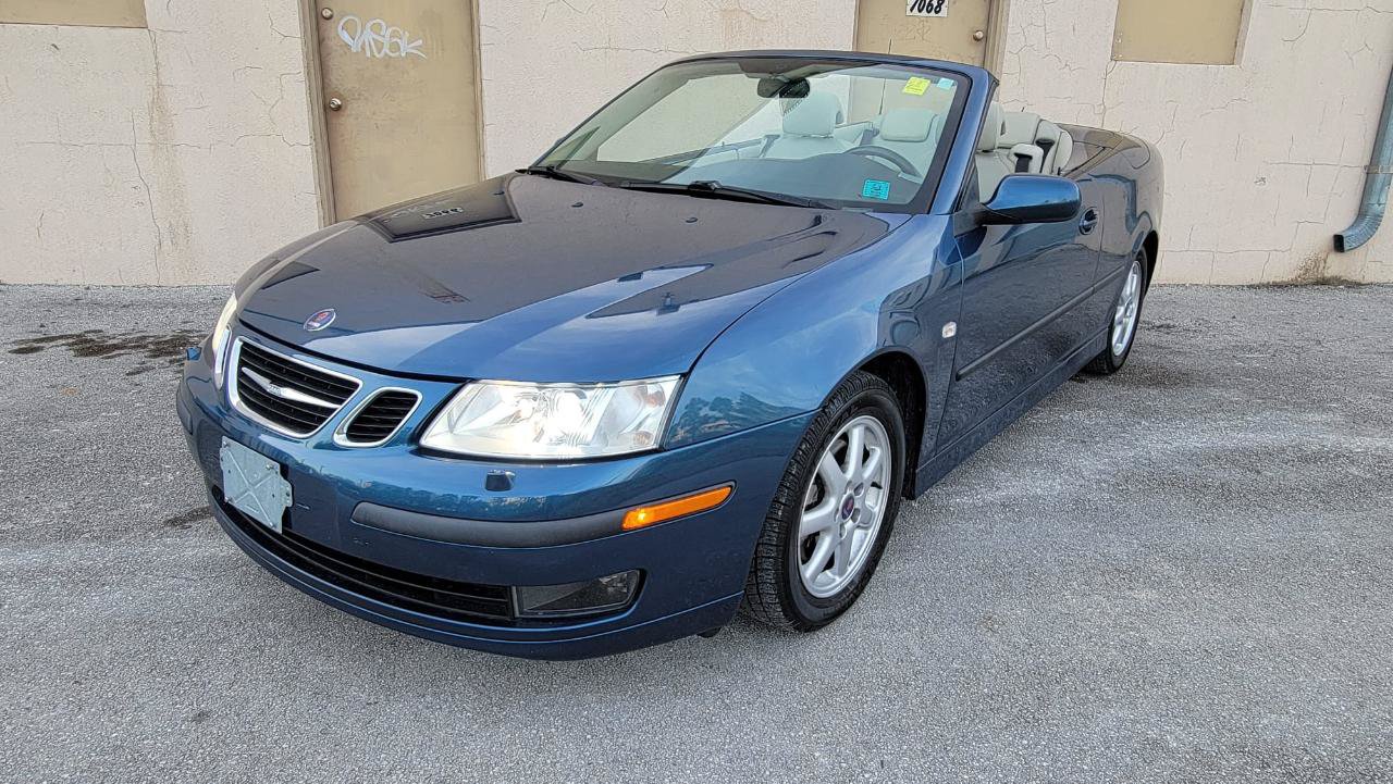 Used 2004 Saab 9-3 Aero FWD image 5