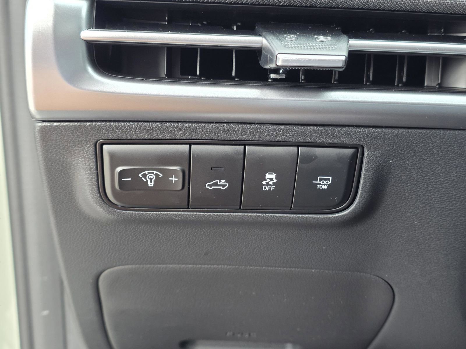 New 2026 Hyundai Santa Cruz Limited image 25