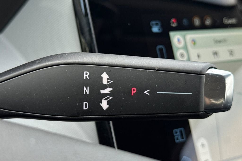 New 2027 Chevrolet Bolt LT w/ Comfort Package FWD image 22