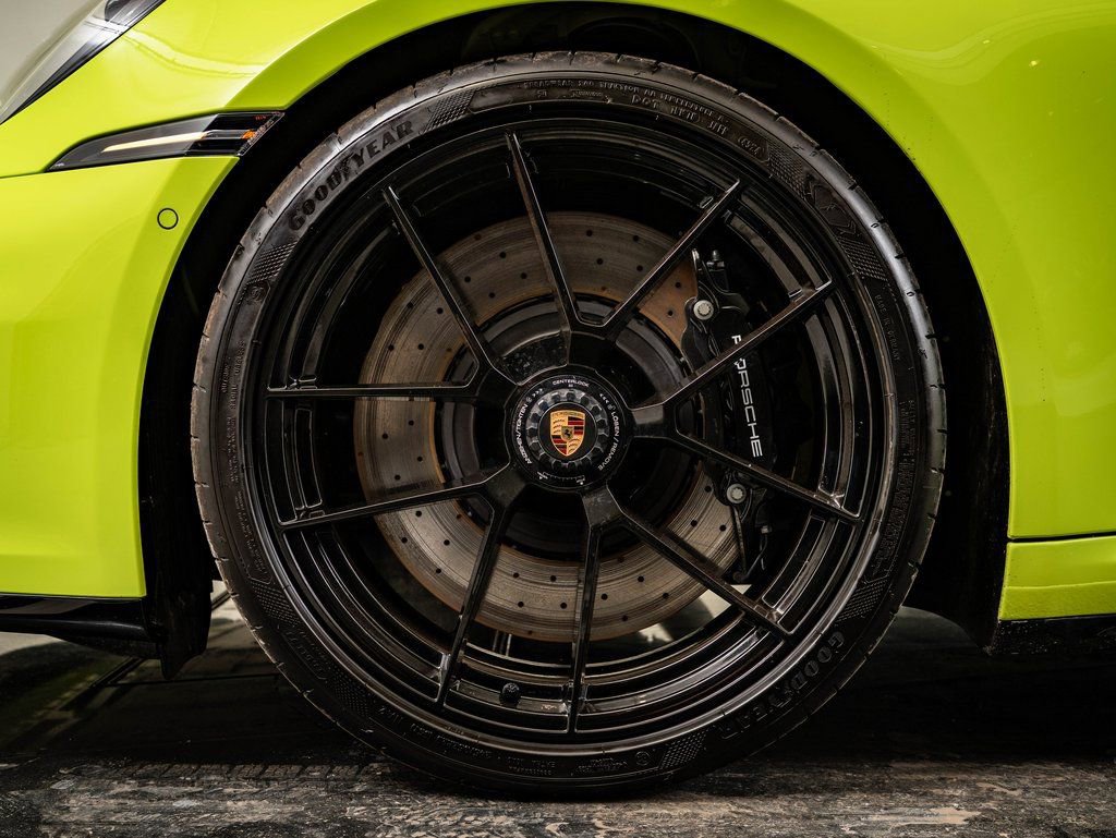Certified 2025 Porsche 911 Carrera GTS RWD image 11