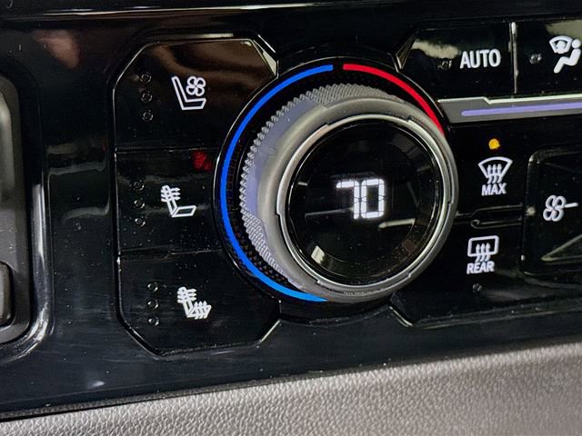 Used 2024 Chevrolet Silverado 1500 LTZ image 23