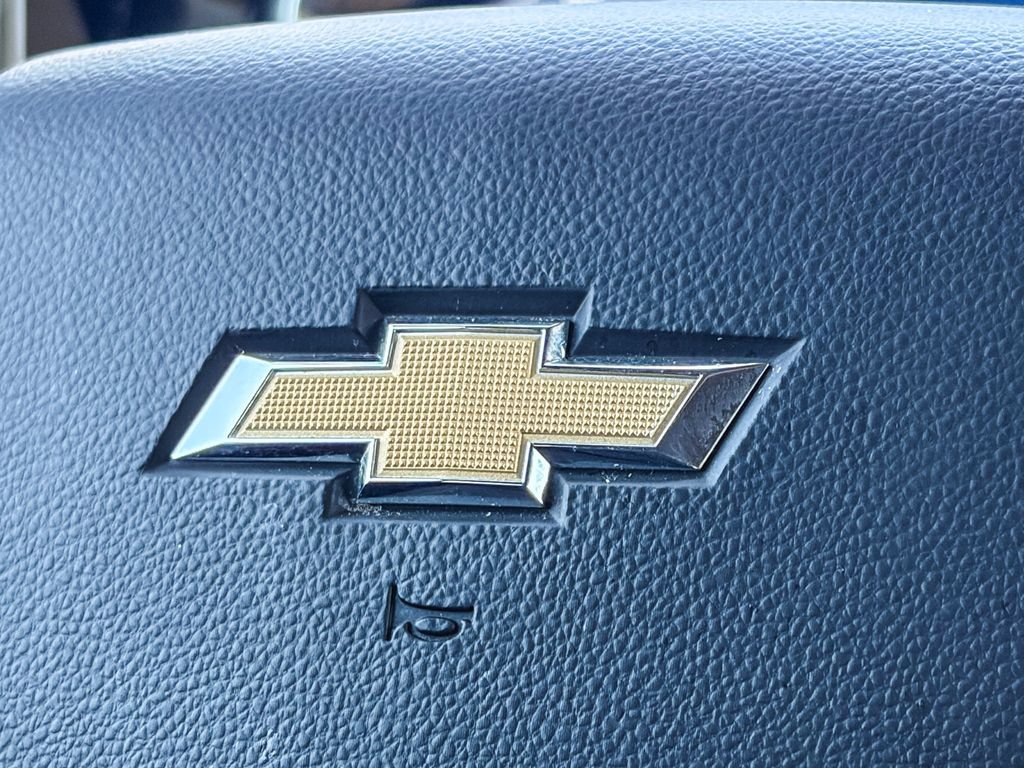 Used 2023 Chevrolet Silverado 1500 LT AWD/4WD image 22