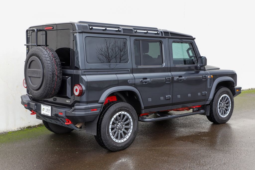 Used 2024 INEOS Grenadier Fieldmaster Edition image 5