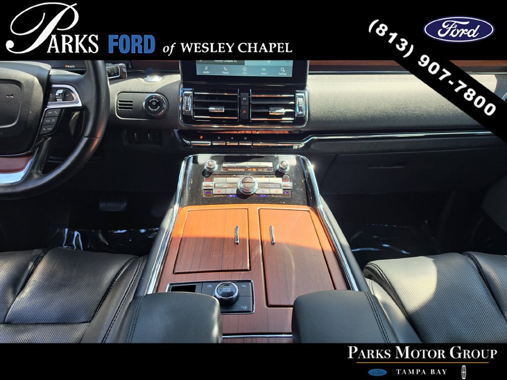 Used 2020 Lincoln Navigator Reserve w/ Luxury Package AWD/4WD image 14