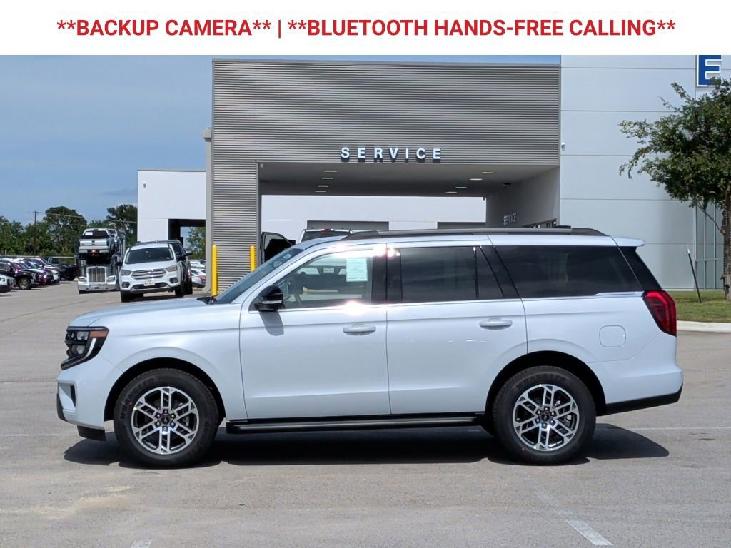 New 2026 Ford Expedition Active RWD image 5