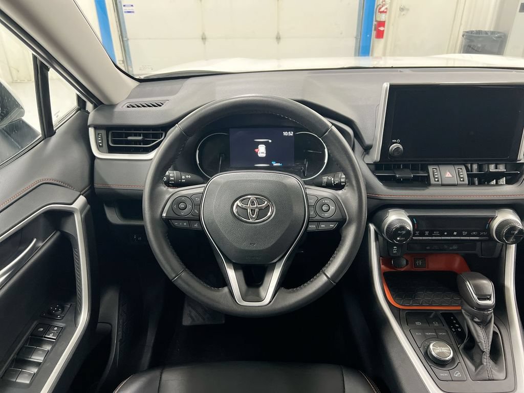 Used 2024 Toyota RAV4 Adventure AWD/4WD image 11