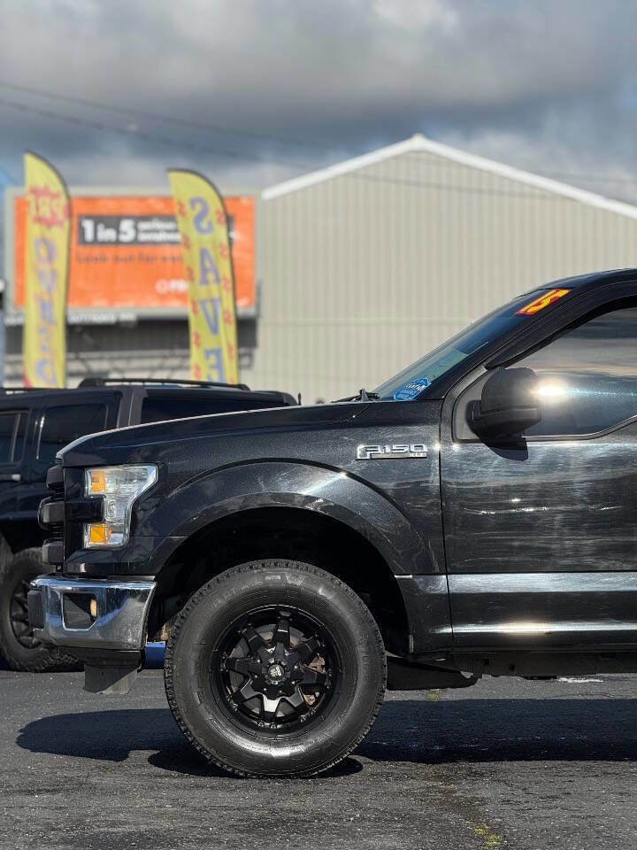 Used 2015 Ford F150 XLT image 17