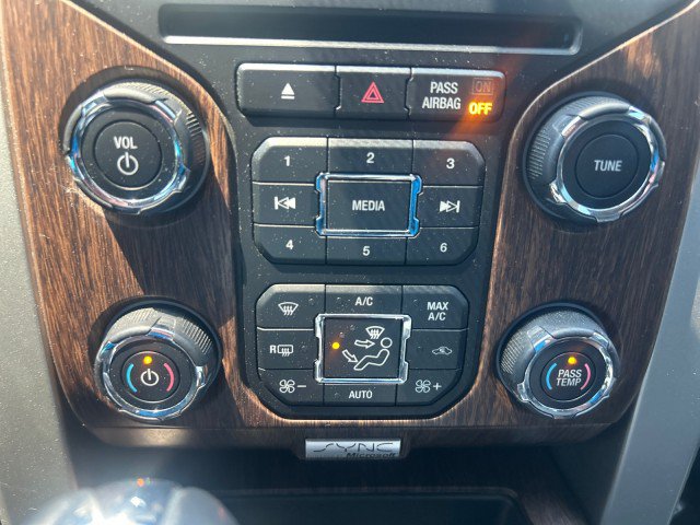 Used 2013 Ford F150 Lariat w/ Luxury Equipment Group AWD/4WD image 18