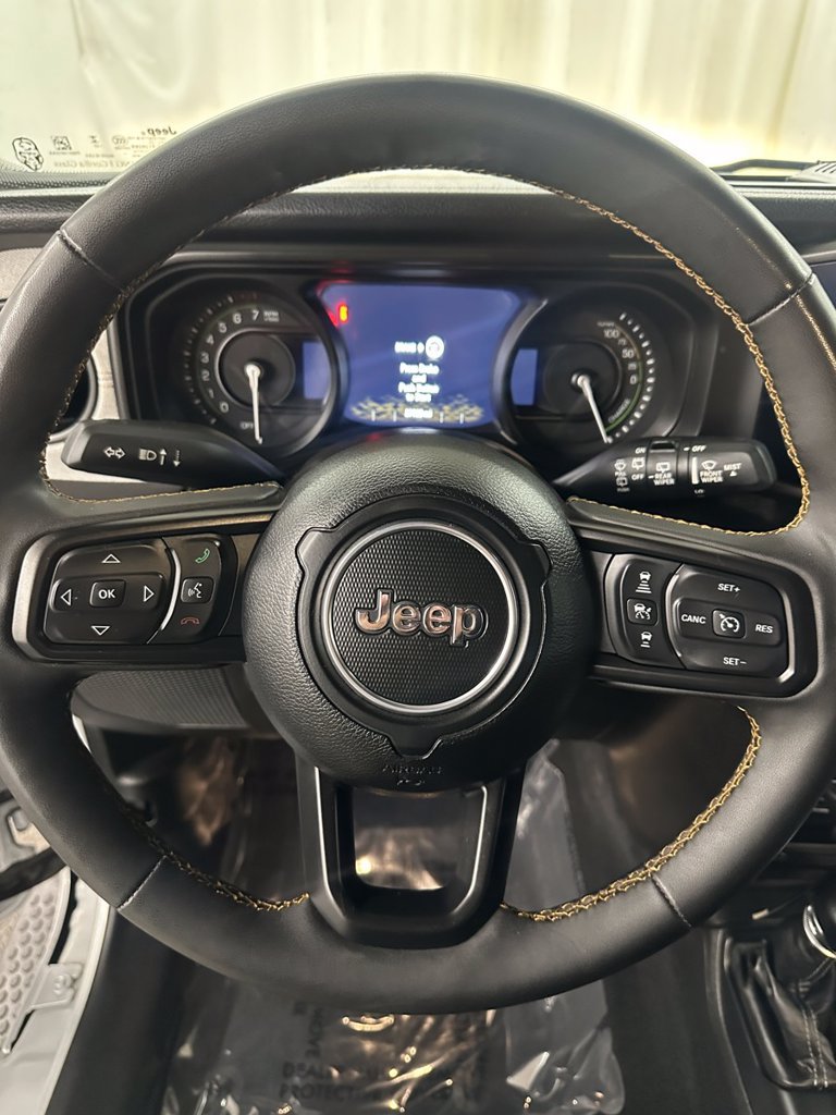 Used 2024 Jeep Wrangler Unlimited w/ Convenience Group AWD/4WD image 13
