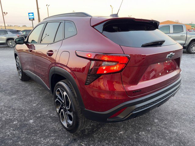 Used 2024 Chevrolet Trax RS image 5