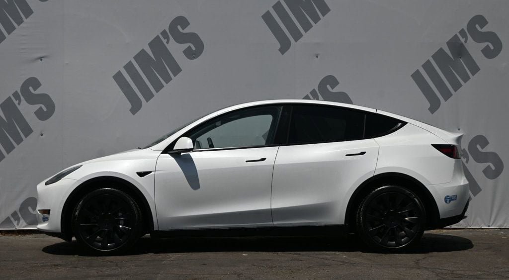 Used 2021 Tesla Model Y Long Range AWD/4WD image 6