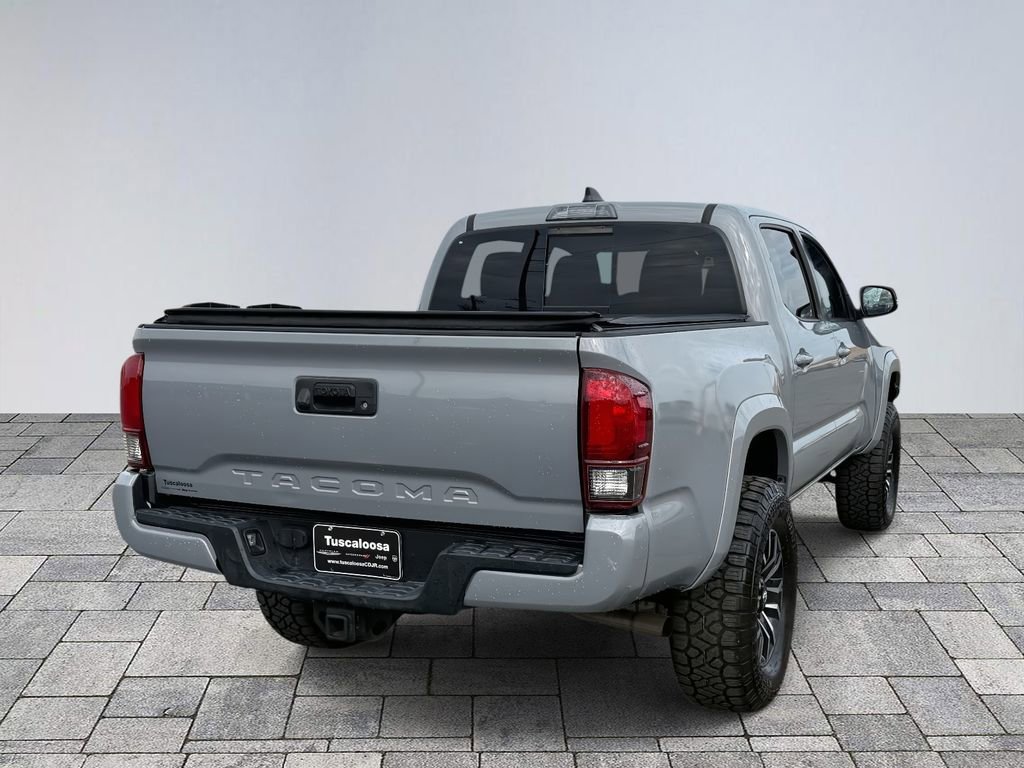 Used 2021 Toyota Tacoma TRD Off-Road image 7