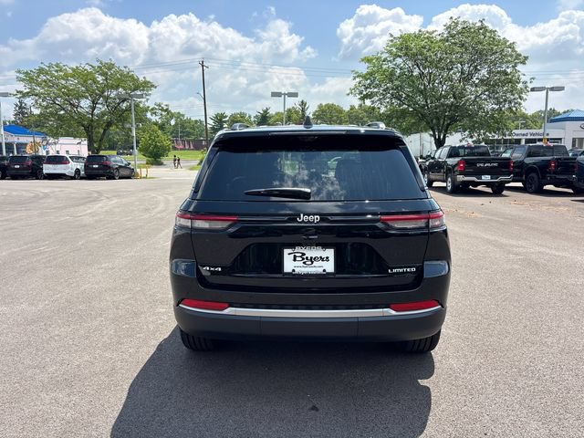 New 2026 Jeep Grand Cherokee Limited w/ Luxury Tech Group II AWD/4WD image 31
