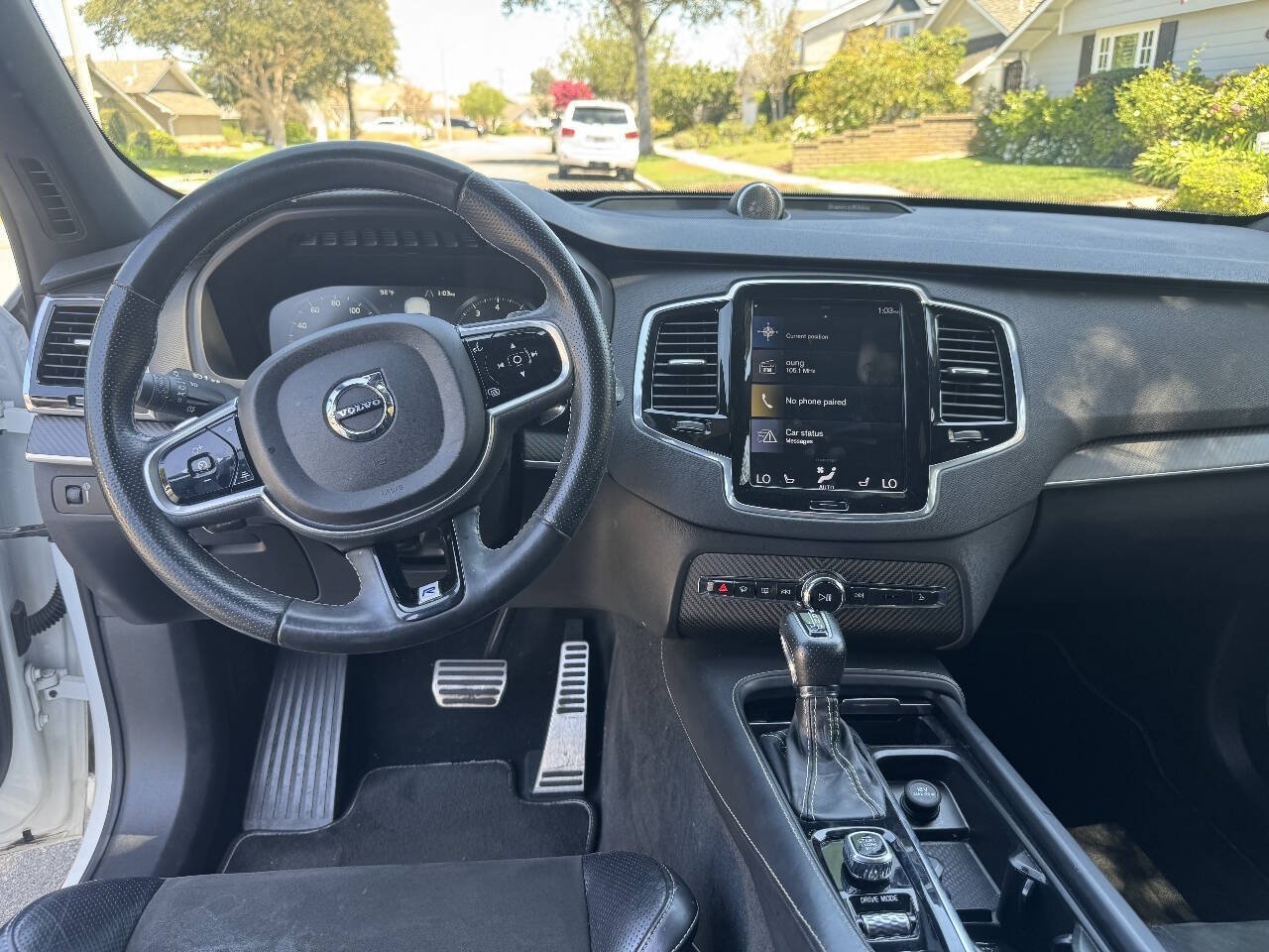 Used 2018 Volvo XC90 T6 R-Design w/ Convenience Package AWD/4WD image 13