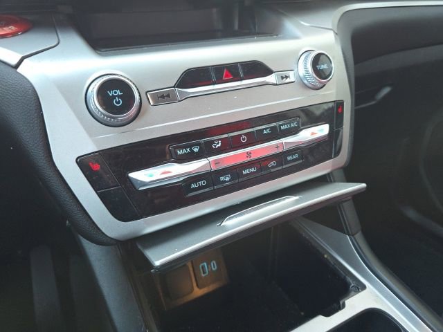 Certified 2022 Ford Explorer XLT image 13