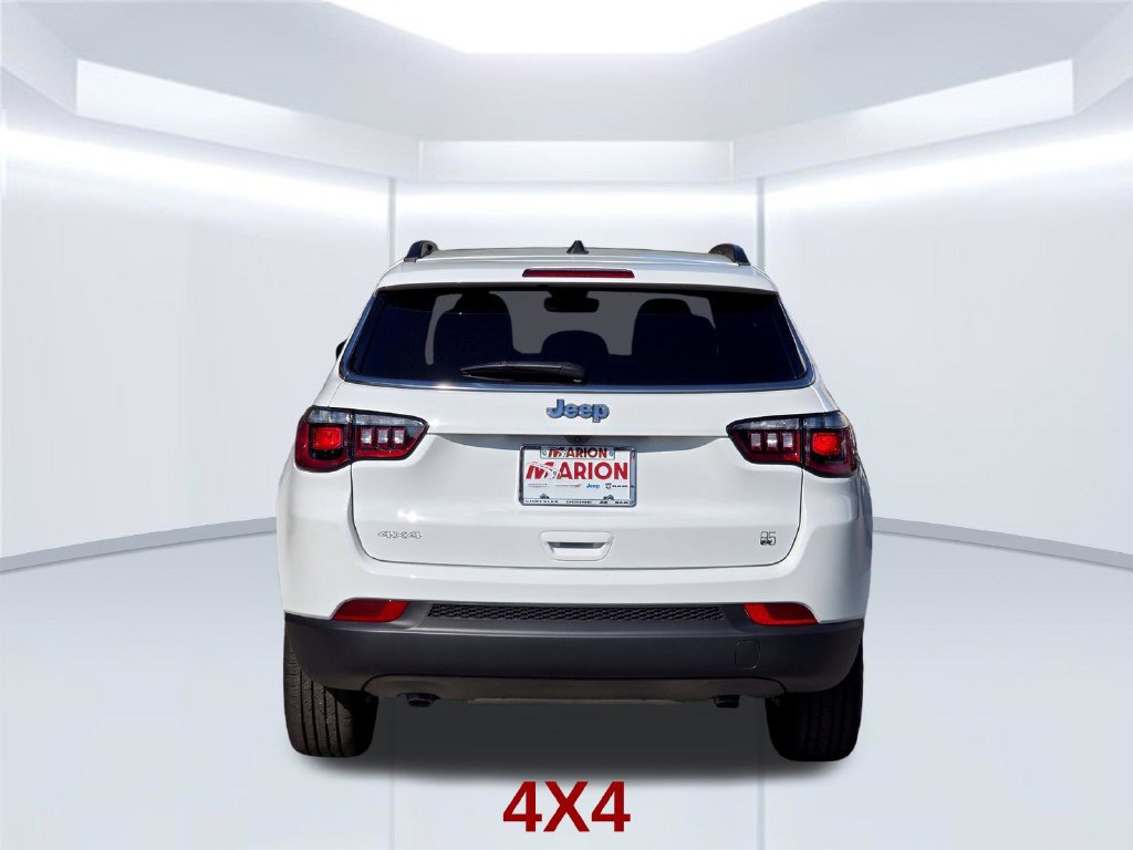 New 2026 Jeep Compass Latitude AWD/4WD image 19