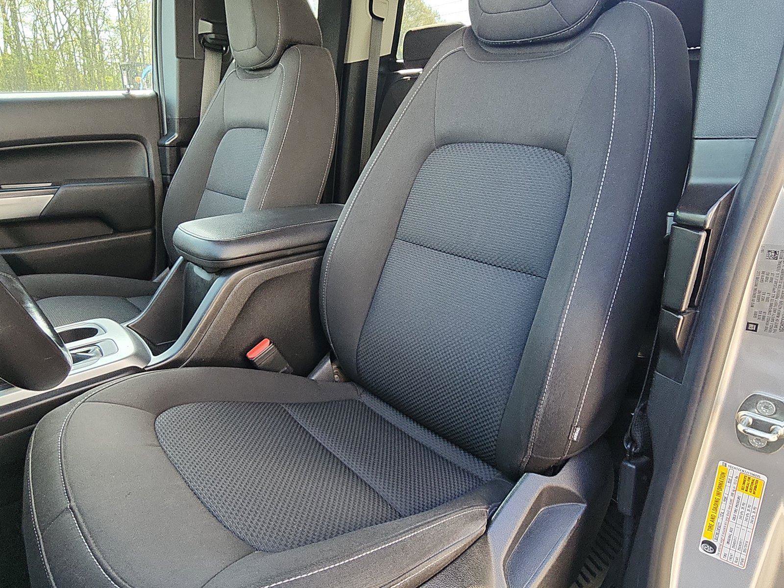 Used 2018 Chevrolet Colorado LT w/ LT Convenience Package image 18