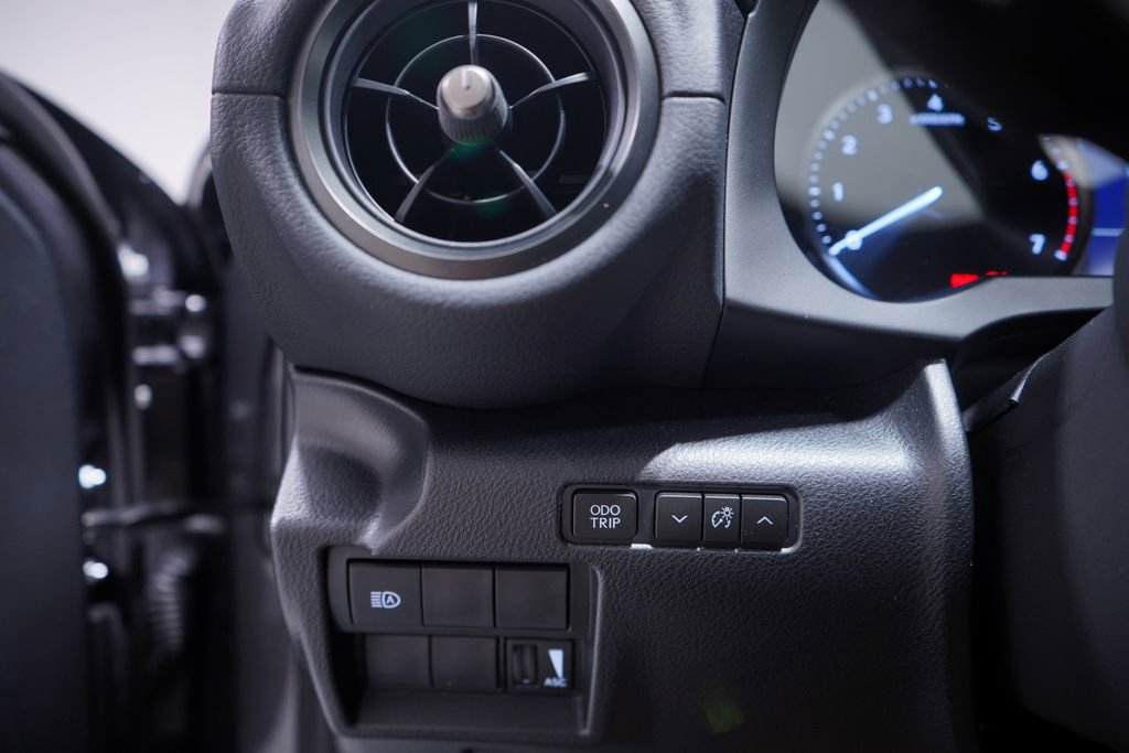 Used 2025 Lexus IS 300 F Sport image 19