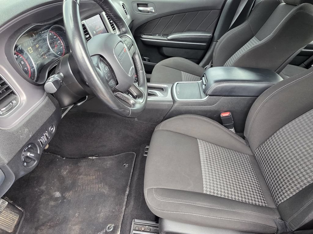 Used 2023 Dodge Charger GT RWD image 7