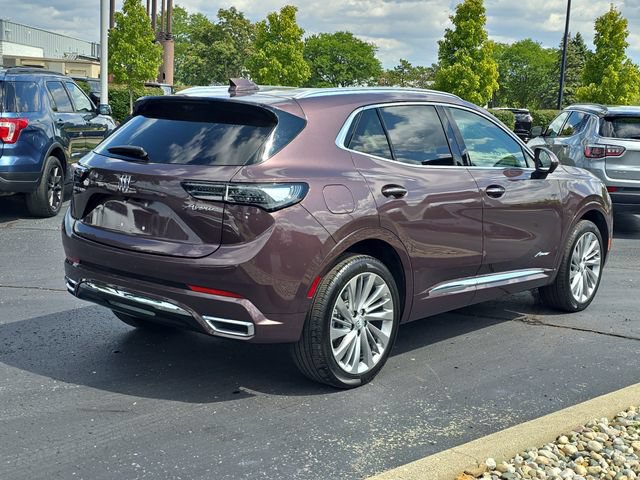 Used 2025 Buick Envision Avenir AWD/4WD image 4
