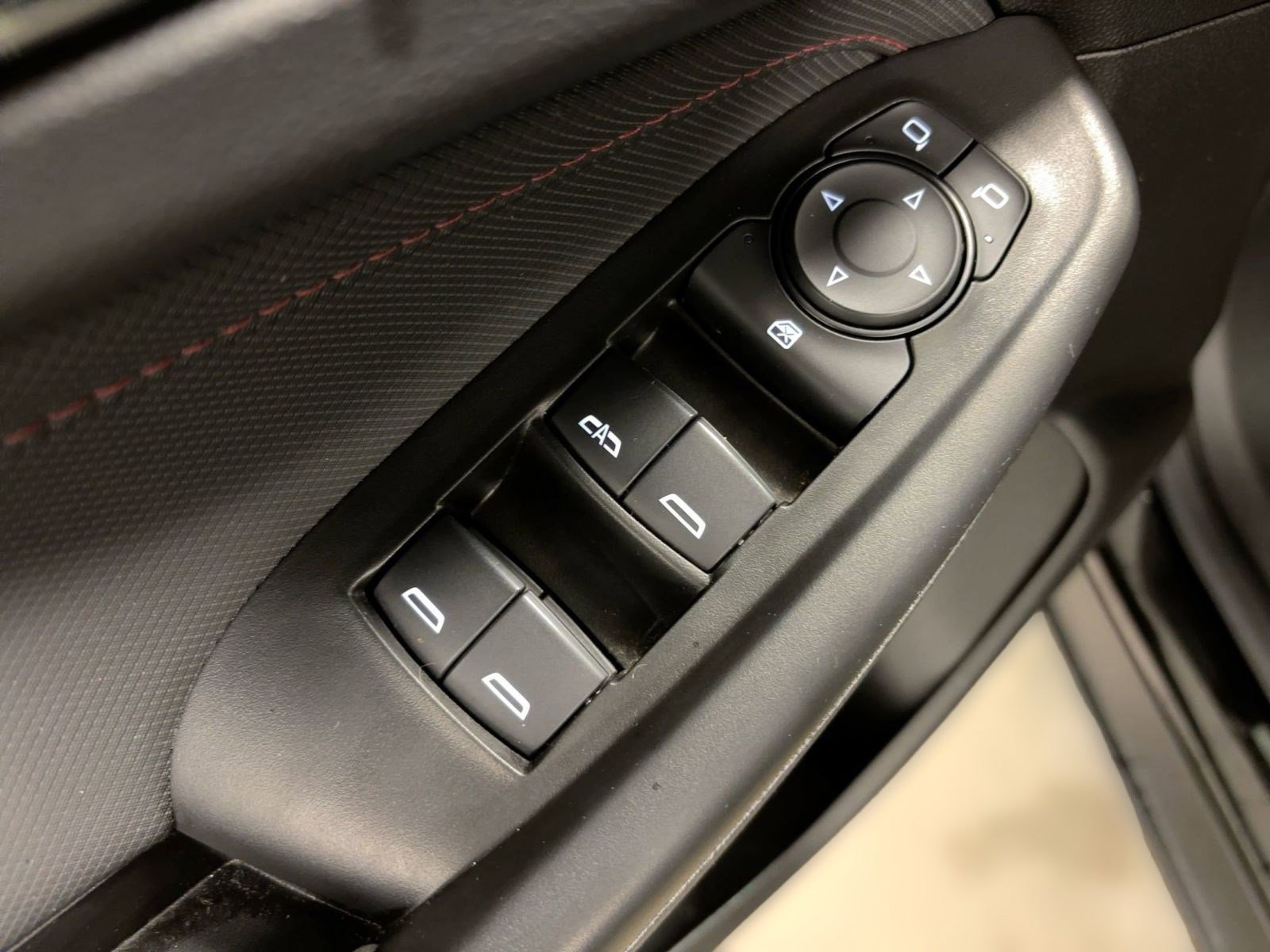 Used 2022 Chevrolet TrailBlazer RS image 21