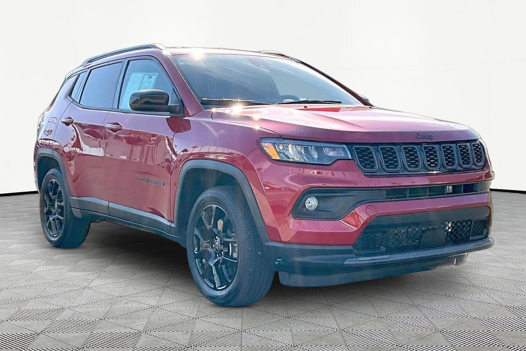Used 2025 Jeep Compass Latitude w/ Altitude Special Edition image 5