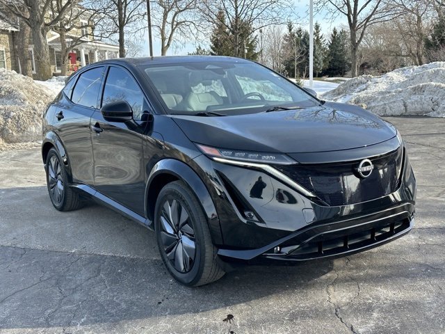 Certified 2023 Nissan Ariya AWD image 3