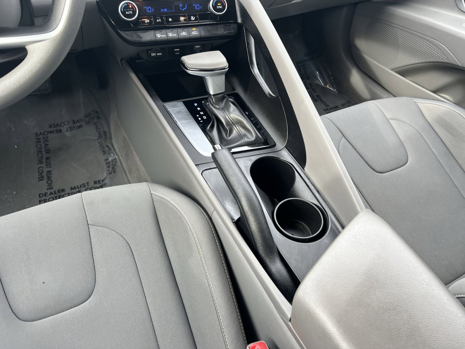 Used 2023 Hyundai Elantra SEL image 21