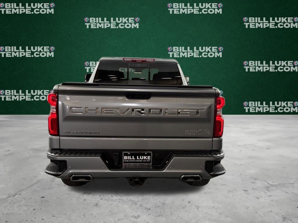 Used 2023 Chevrolet Silverado 1500 High Country w/ Technology Package image 5