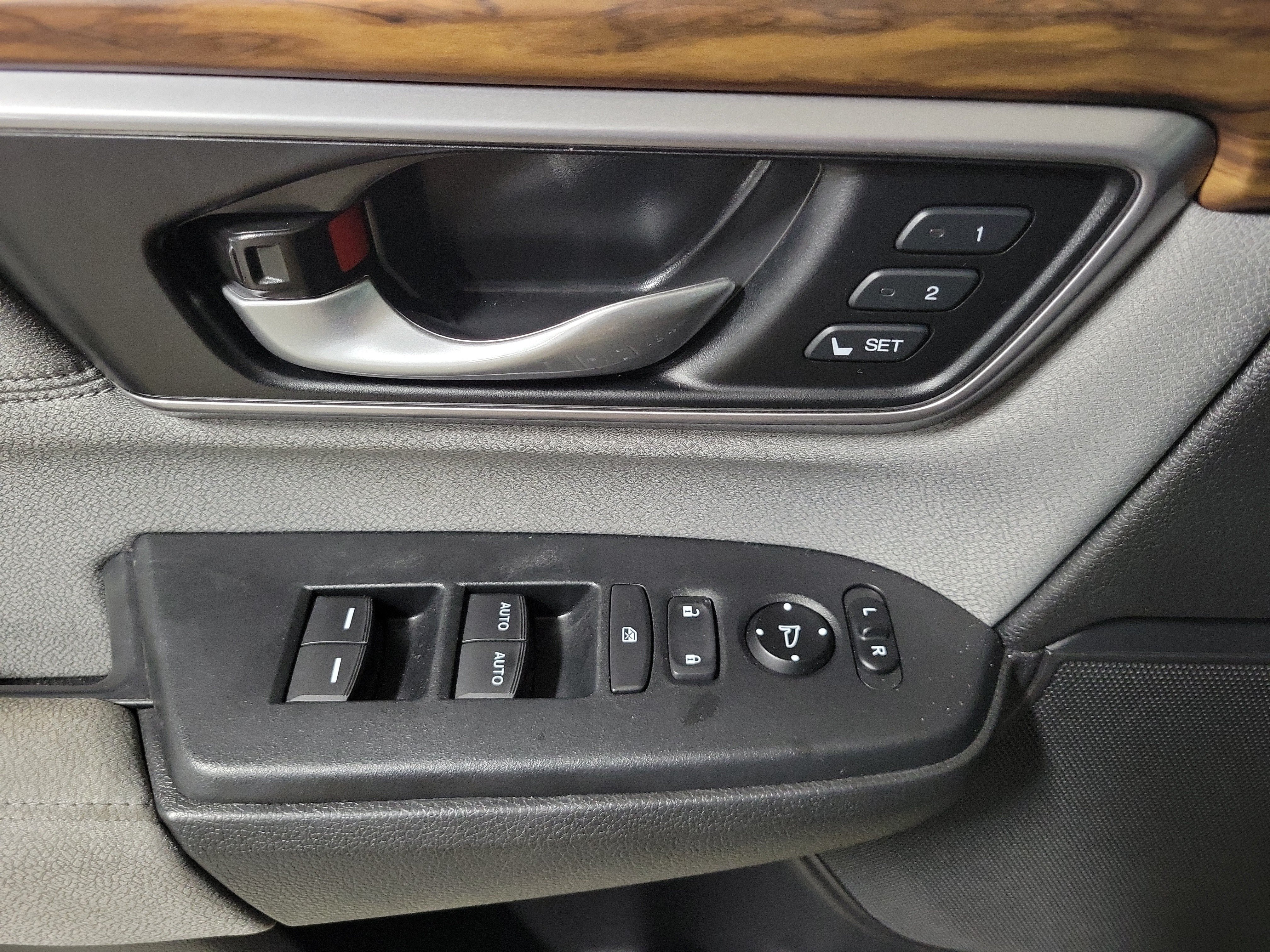 Certified 2021 Honda CR-V EX image 19