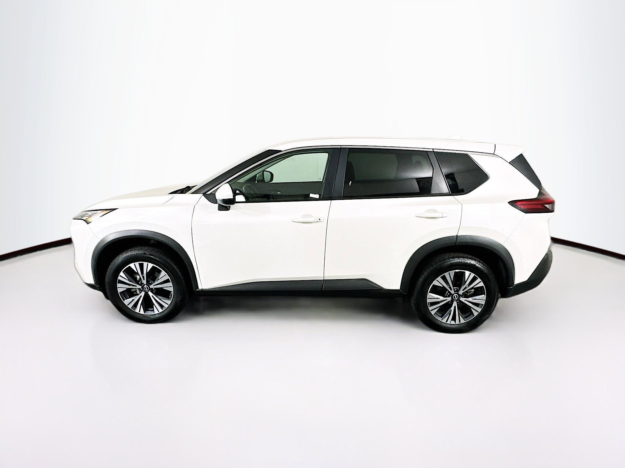 Used 2022 Nissan Rogue SV AWD/4WD image 4