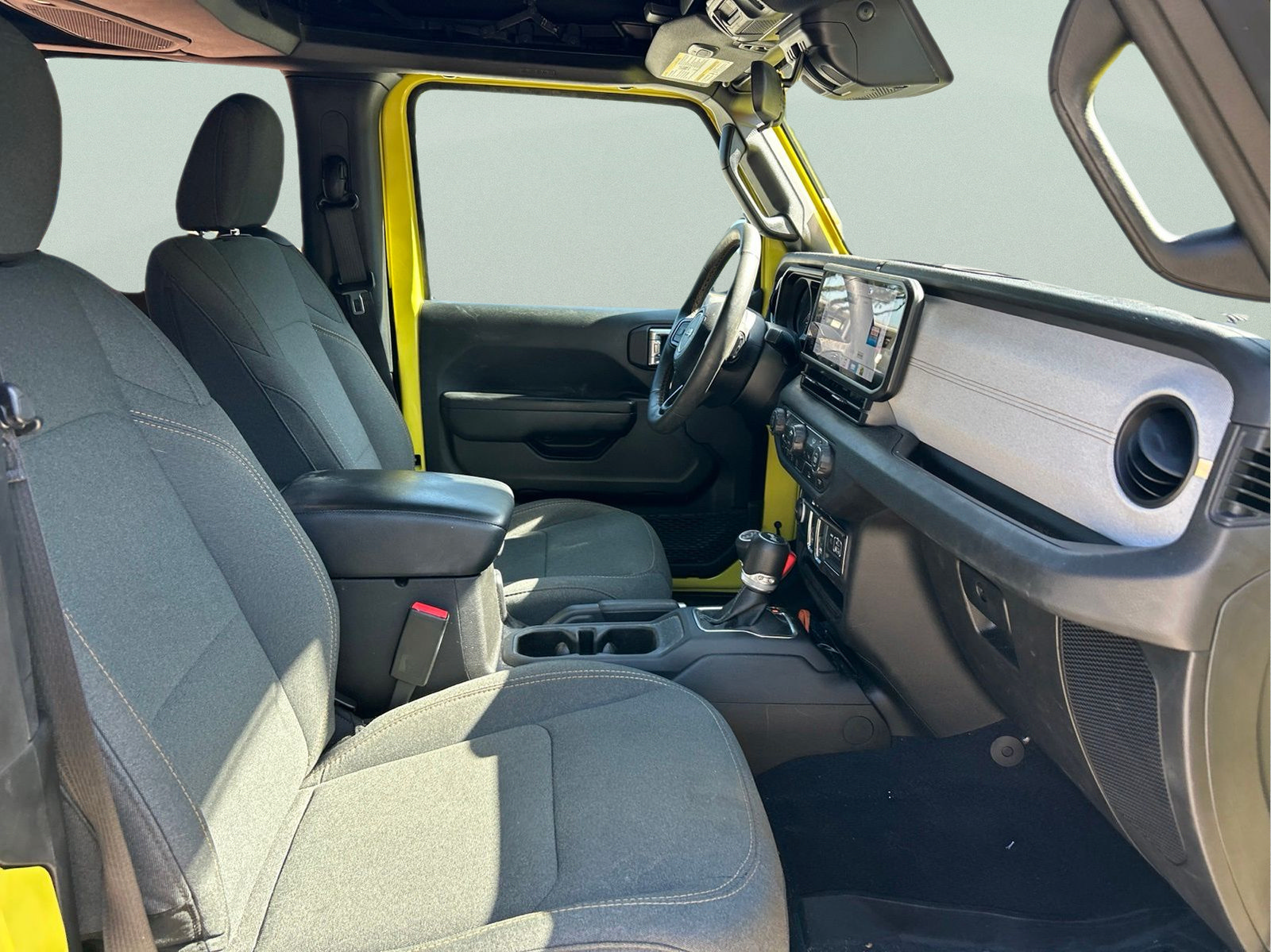 Certified 2024 Jeep Wrangler Sport AWD/4WD image 12