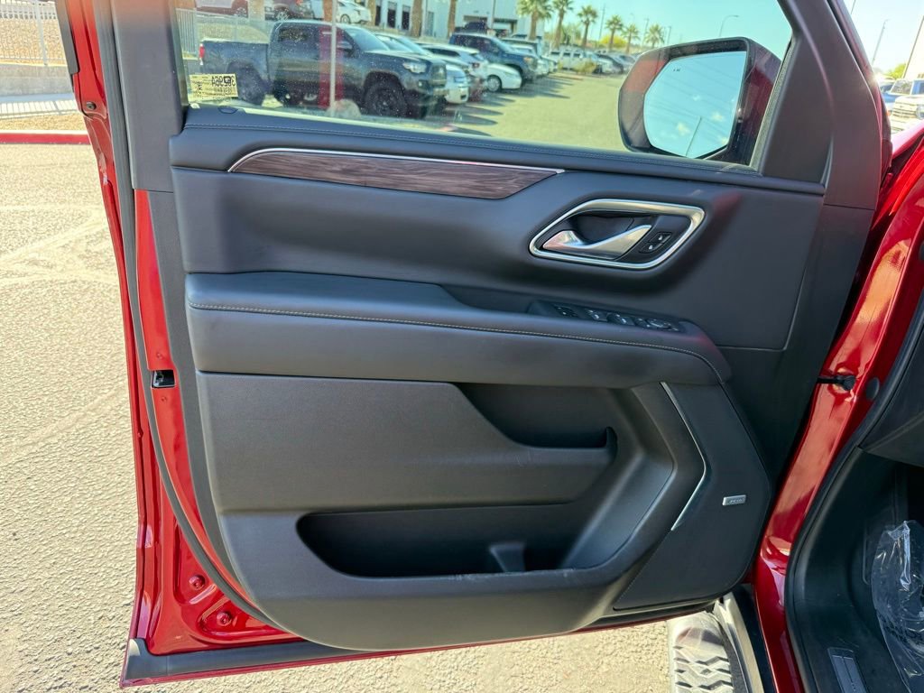 Certified 2022 Chevrolet Suburban Z71 w/ Z71 Off-Road Package image 25