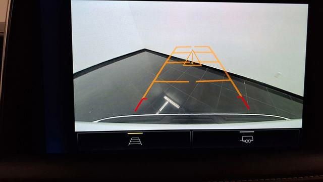 Used 2023 Chevrolet Suburban Premier image 33