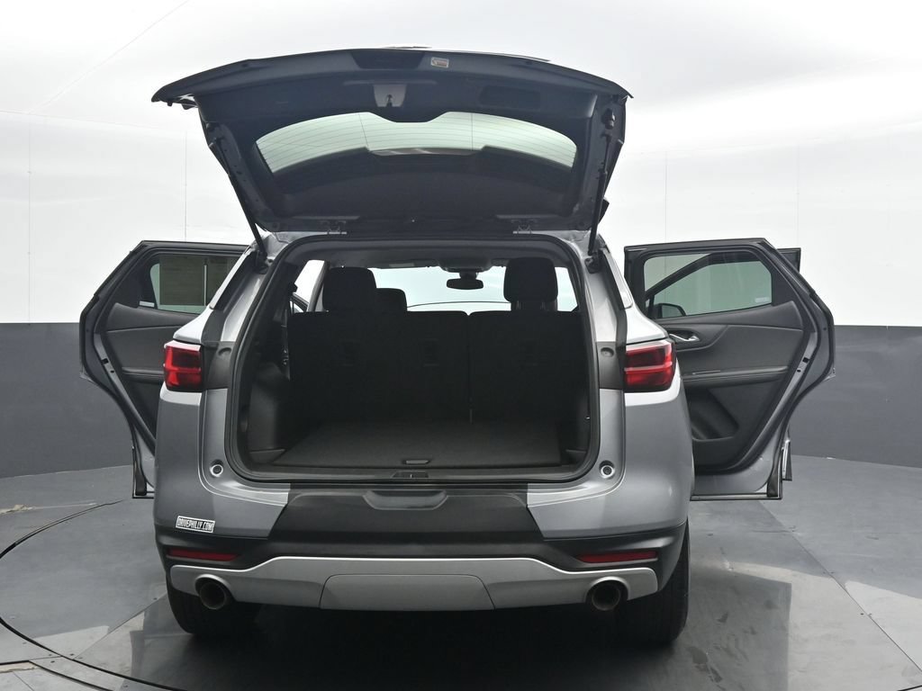 Used 2025 Chevrolet Blazer LT FWD image 35