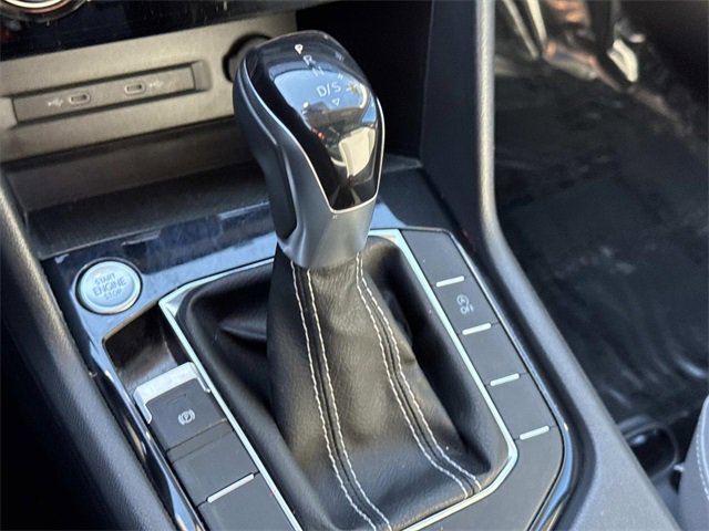 Certified 2023 Volkswagen Taos SE w/ Panoramic Sunroof Package image 26