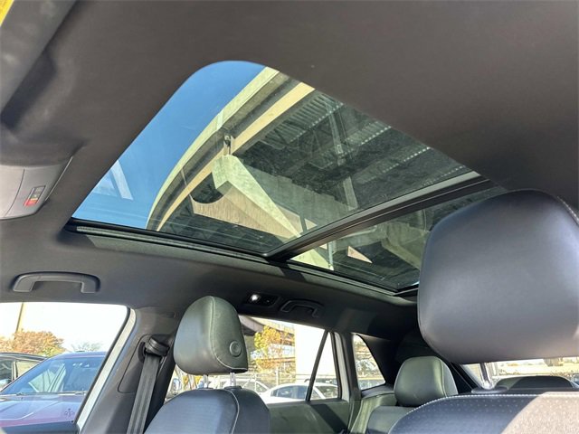 Used 2020 Volkswagen Atlas Cross Sport SE w/ Panoramic Sunroof Package image 20