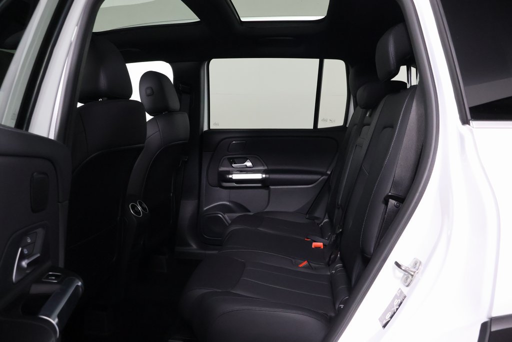 New 2026 Mercedes-Benz GLB 250 image 6