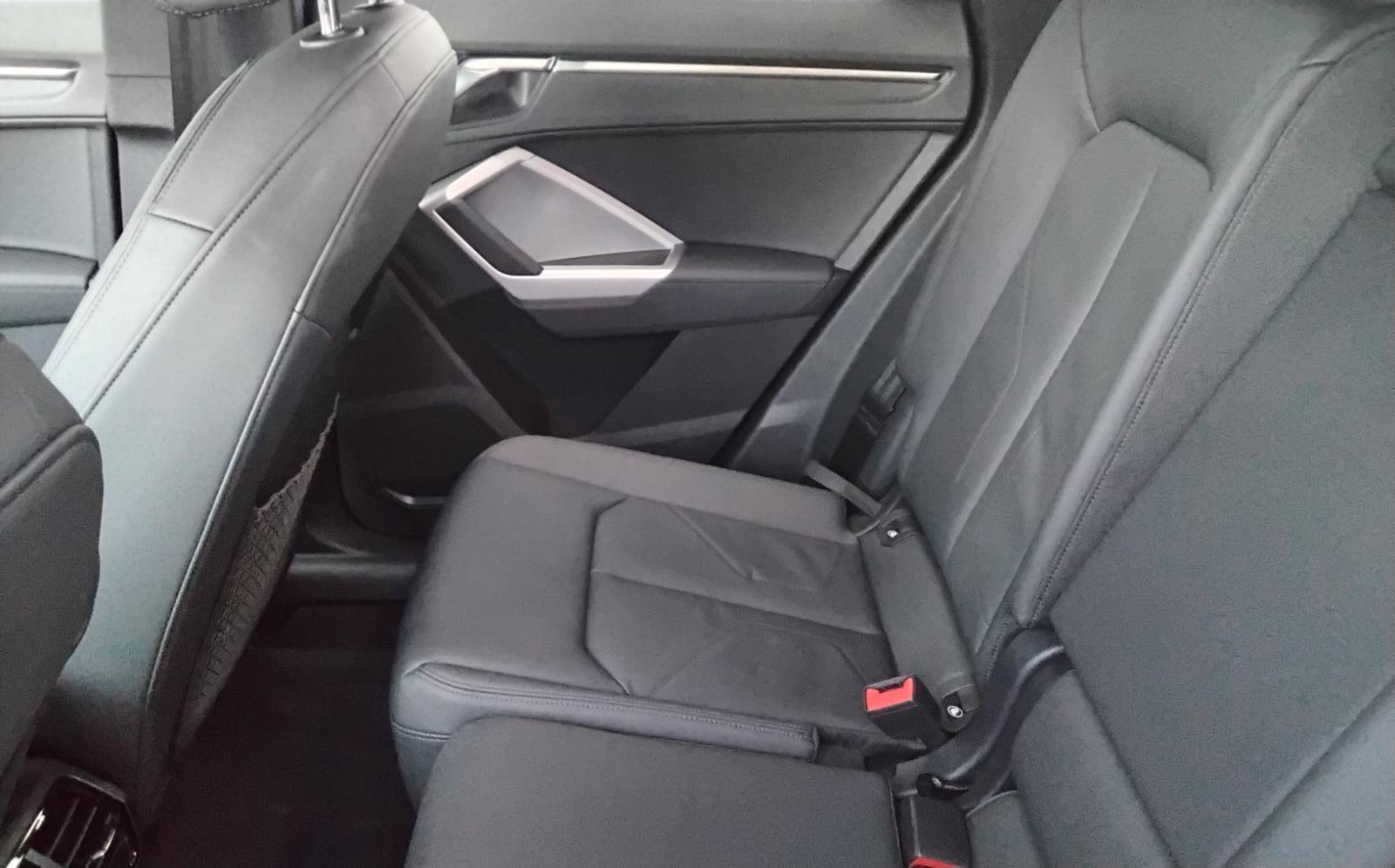 Certified 2025 Audi Q3 2.0T Premium w/ Convenience Package image 21