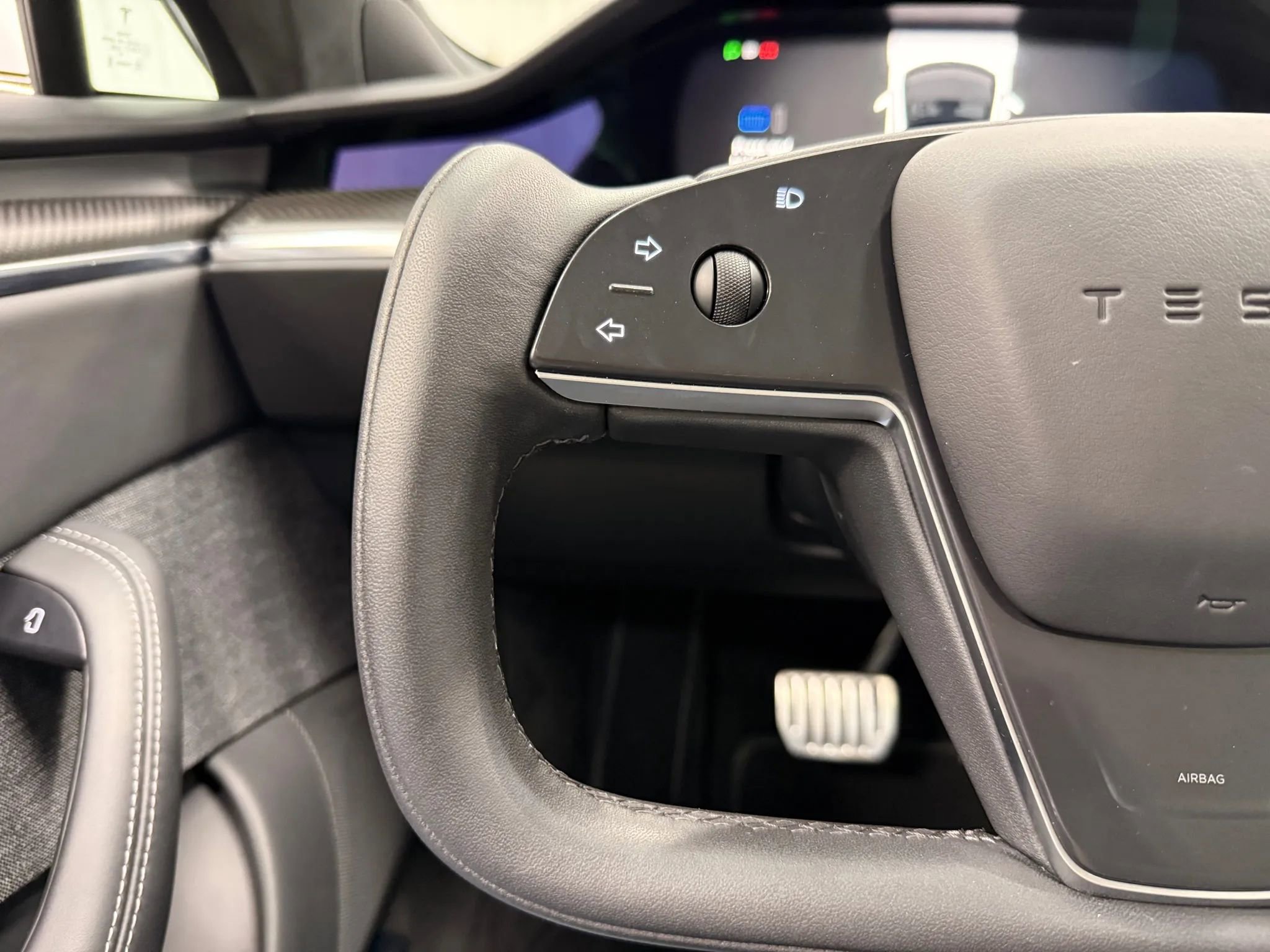 Used 2025 Tesla Model S Plaid image 26