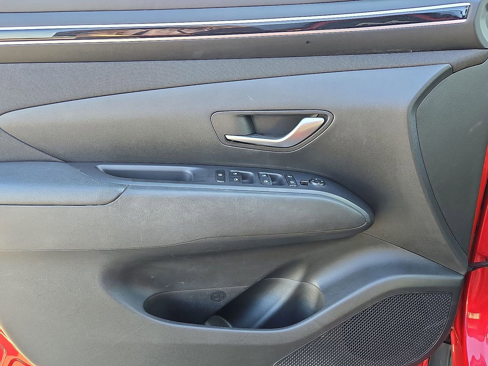 Used 2023 Hyundai Tucson SEL w/ Convenience Package image 16