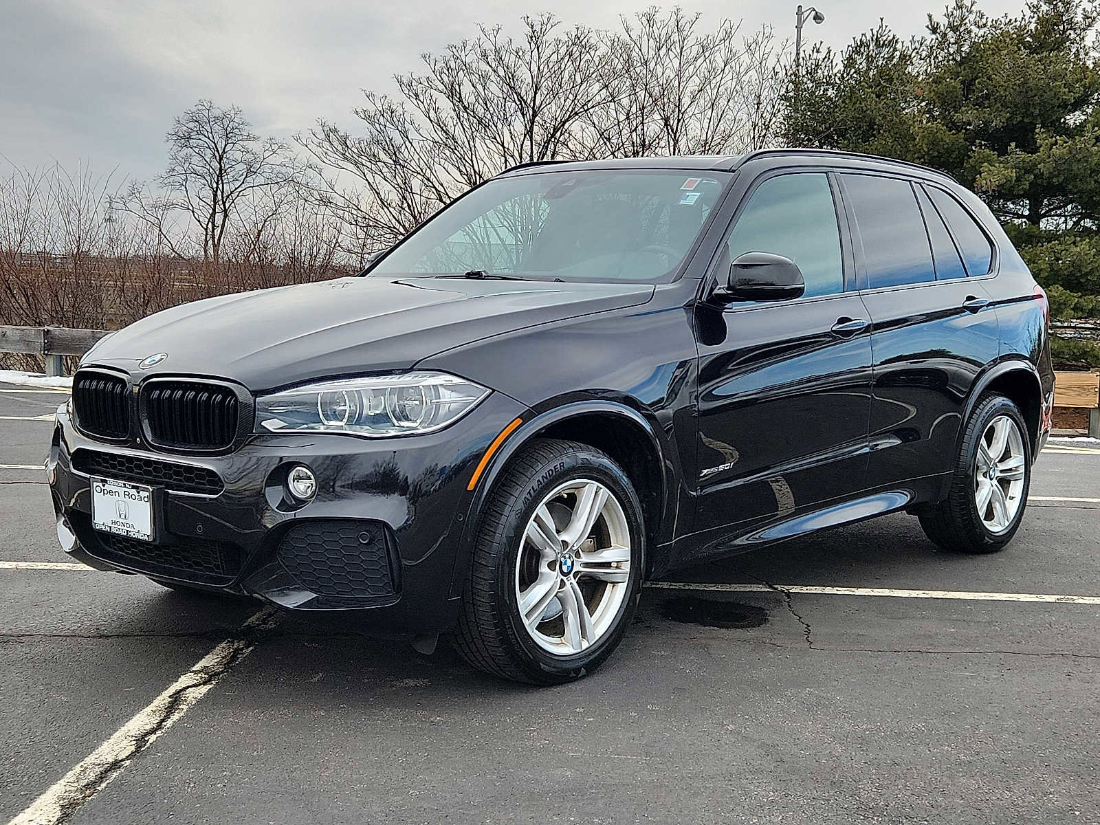 Used 2018 BMW X5 xDrive50i w/ M Sport Package image 3