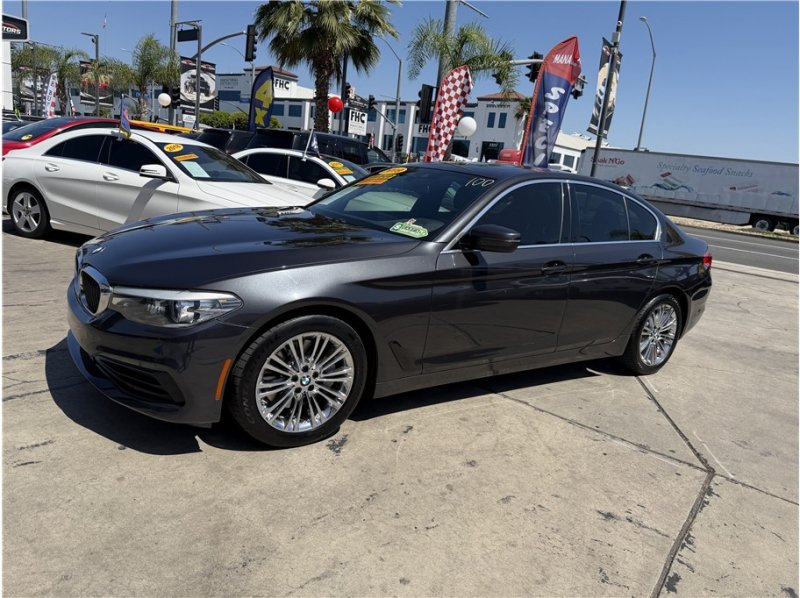 Used 2019 BMW 540i w/ Convenience Package RWD image 57