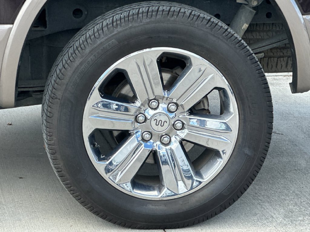 Used 2018 Ford F150 King Ranch w/ Equipment Group 601A Luxury AWD/4WD image 26